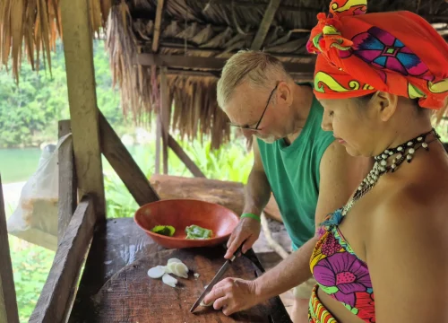 Emberá Cooking Class in Chagres National Park